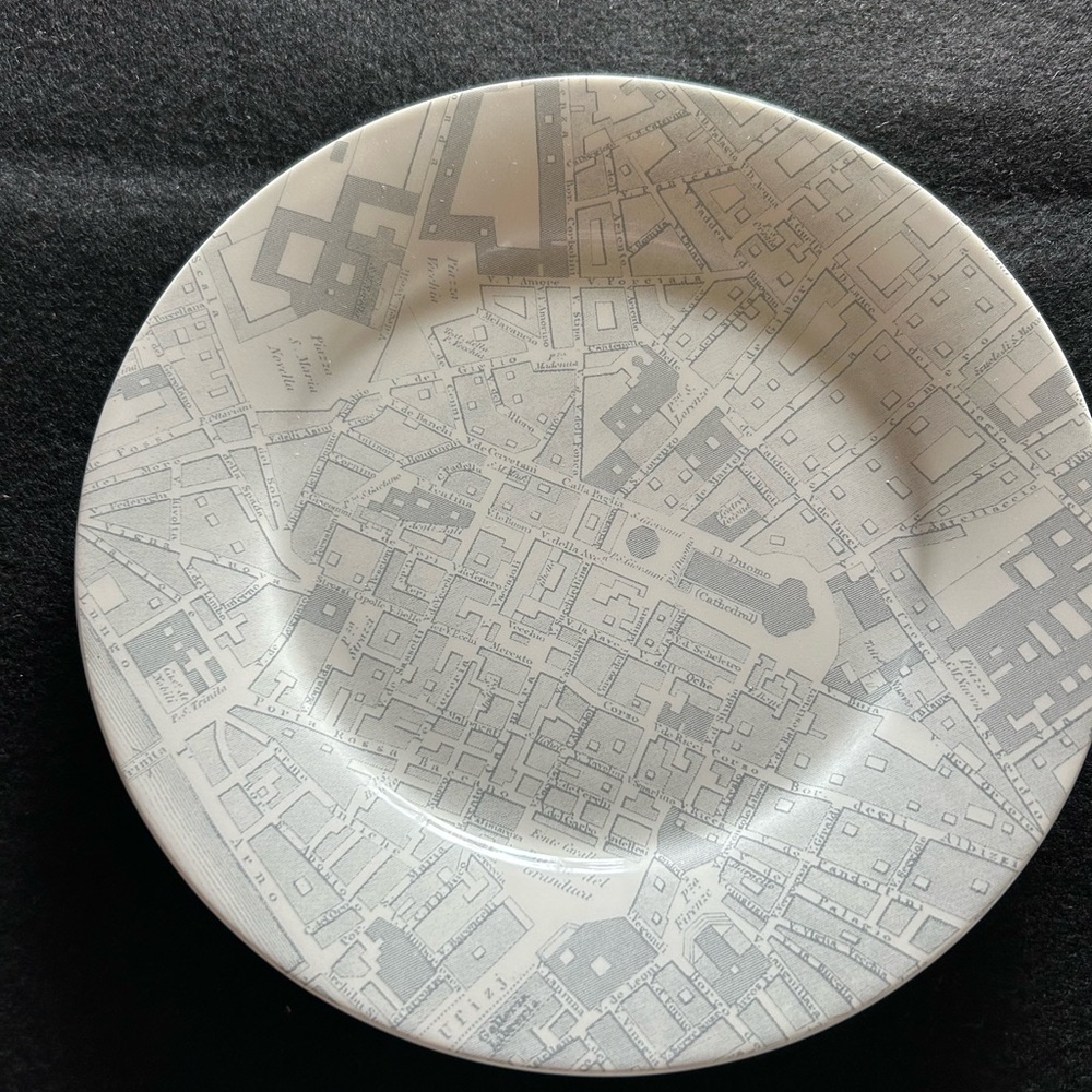 PHILIP JOHNSON "SILVER CITIES" TABLE SETTING IN ORIG BOX - RARE VINTAGE 1999!